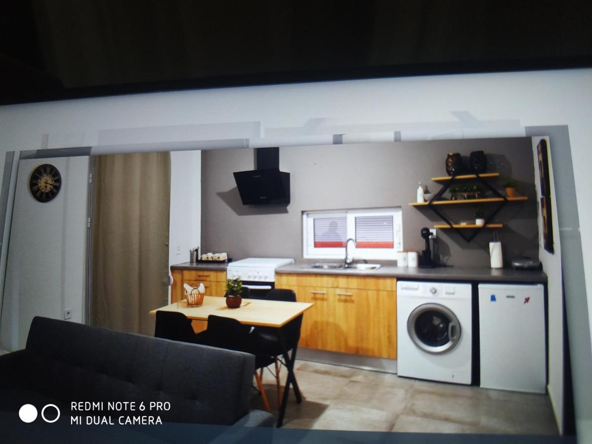 Minimal Apartment Kalamata Luaran gambar